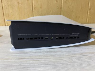 Продается игровая консоль Sony Playstation 5 FAT Digital Edition