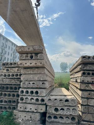Б/у Бетон плита, балка, калонналар сотилади.