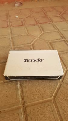 16 port hub Tenda switch