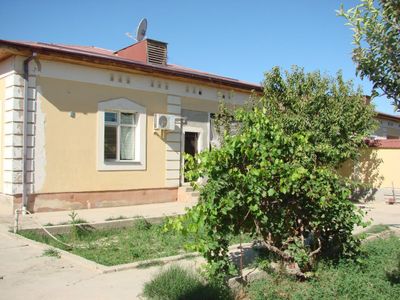 Коттедж сотилади, биринчи катор Тараккиёт махалласи