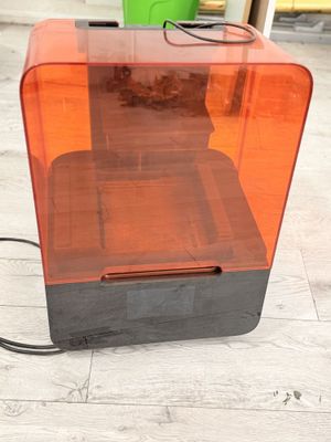 Продаю 3D-принтер Formlabs Form 3
