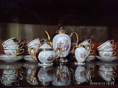 Антиквариат. Кофейный сервиз Бавария "Мадонна"