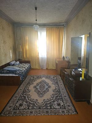 Сдам квартиру Чиланзар квартал 14. 2/1/4