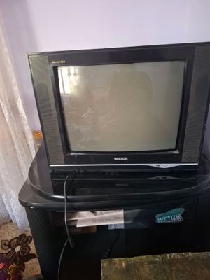 Tv padstavka bn sotiladi tv ishlidi