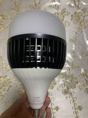 Лампочка Ламба большая 150W 6500K