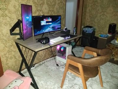 Продаю место для геймеров/стримеров, полный набор лучших девайсов