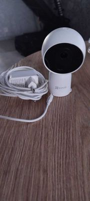 Продается Камера видеонаблюдения с функцией записи Ezviz C1T 1080 P
