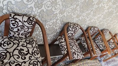 Стуллар сотилади 6 дона