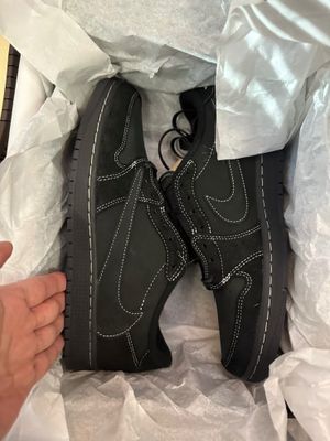 travis scot phantom black