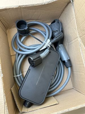 BMW Fast Flexible Charger 2.0