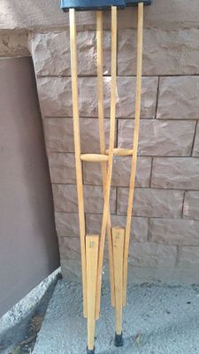 костыли подмышечные из тайланда