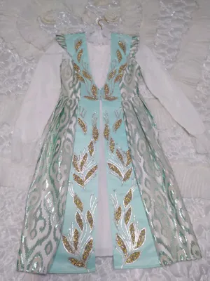 ansambl fatasi va ziragi bilan