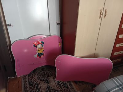 Детская кровать.
