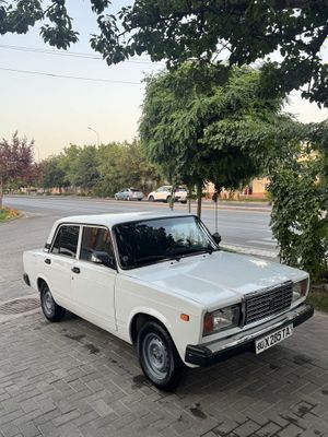 Lada 2107 Metan 2007 yil 2500$