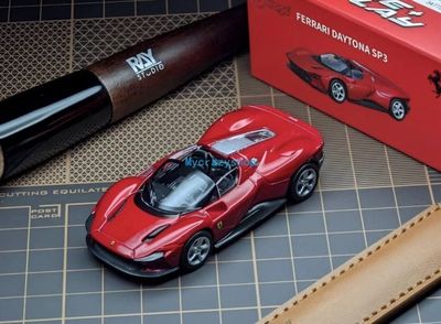 Продам модельку Ferrari daytona sp3 от bburago