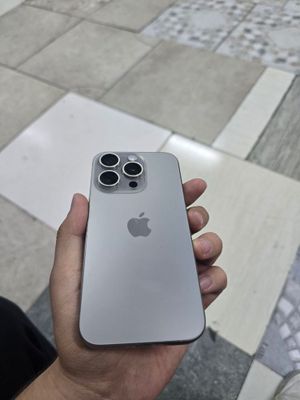 Iphone 15 pro pawti yengi ideal tel