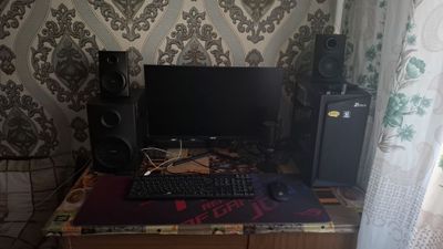 Продаётся новый проффесиональный компьютер