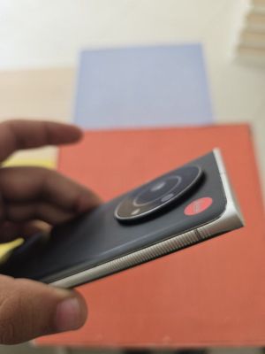 Leica Leitz Phone1 256/12