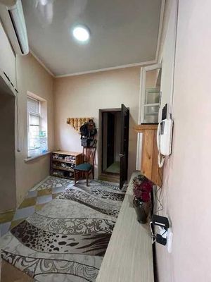 Продается дом в Юнусабадском районе около Батанического сада