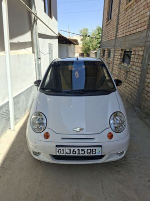 Moshina sotiladi matiz