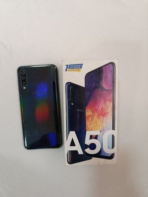 SAMSUNG Galaxy A50