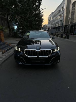 Bmw İ5 40L/50L M Sport