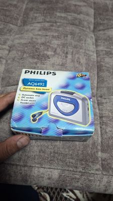 PHILIPS касетный плеер