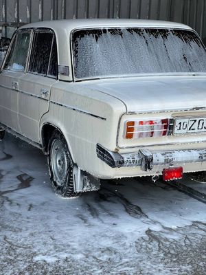 Vaz 2106 sotiladi