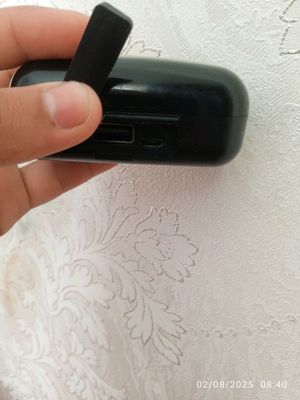 simsiz naushnik holati idyal