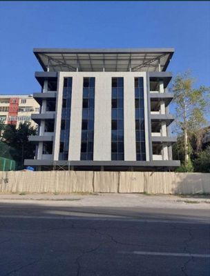 Сдается в Аренду Здание 2200 кв Учтепа хокимят, Коммерческое помещение