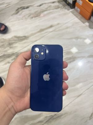 Iphone 12.