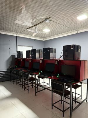 Компьютер сатылады