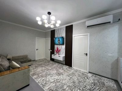 Чиланзар 11 квартал 2в3/4/4 Евроремонт,мебель,тех