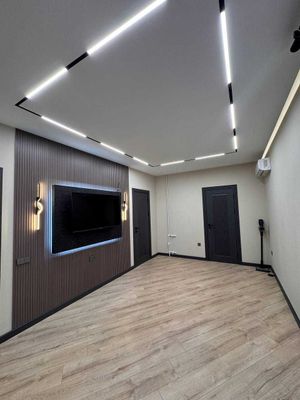 Продаётся квартира под офис с евроремонтом вдоль Аллеи на Карасу 1