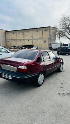 Нексия 1 тез сотилади
