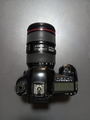 Canon mark IV sotiladi xolati yaxshi