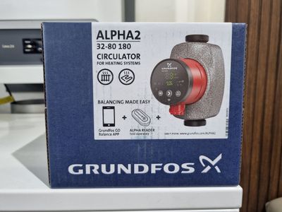 Grundfos ALPHA2 32-80. 180
