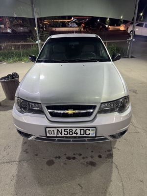 Nexia 2 dons 1.6
