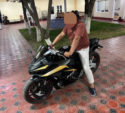 Dugati 400 kub injektor
