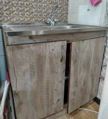 Продам кухонную мойку