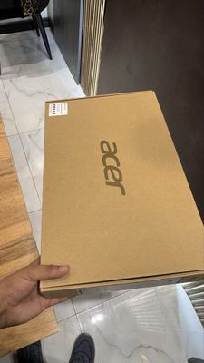 Notebooklar sotiladi yangi hali ishlatilmagan