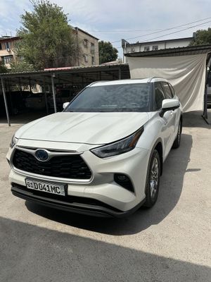 Tayota Highlander Hybrid GLE 2023