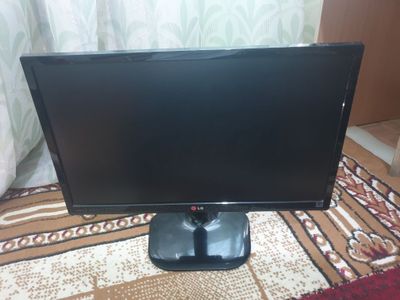 LG monitor 23 razmer