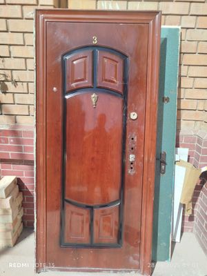 Продается железная двер китай