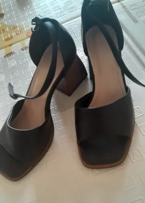 sotiladi 350minga olganman suvday tekinga sotaman