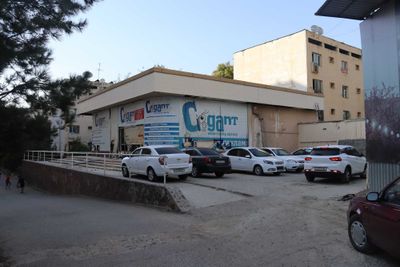 Сдается в аренду помещение с парковкой в Юнусабадском районе