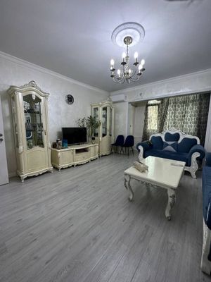 Сдаётся 3 комнатная на Новамосковской