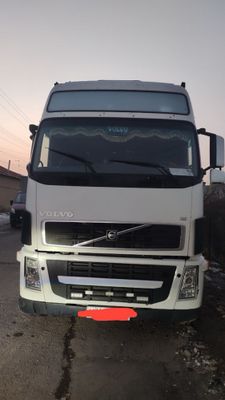 Volvo FH 12 sotiladi