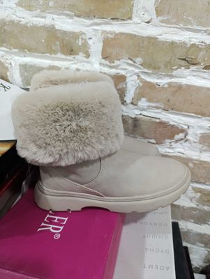 Zara сапожки на девочку