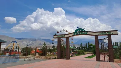 Истирохат боги ва аттракционлар